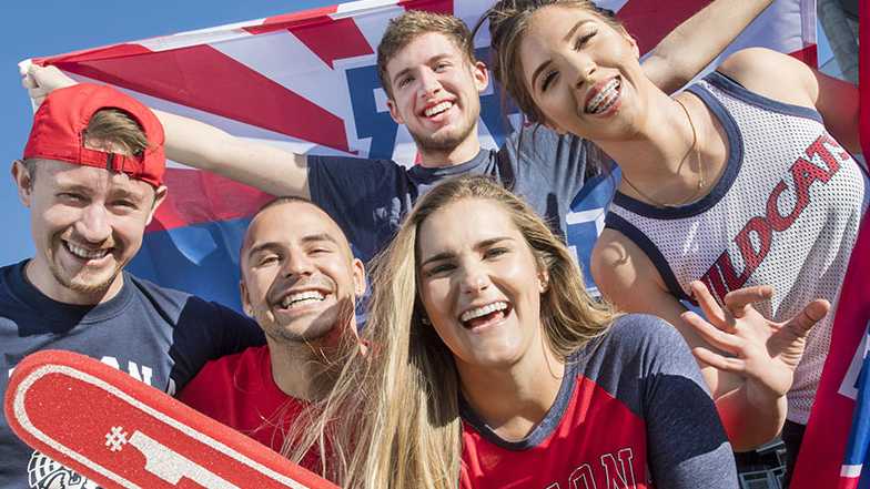 ZonaZoo students having fun at a game