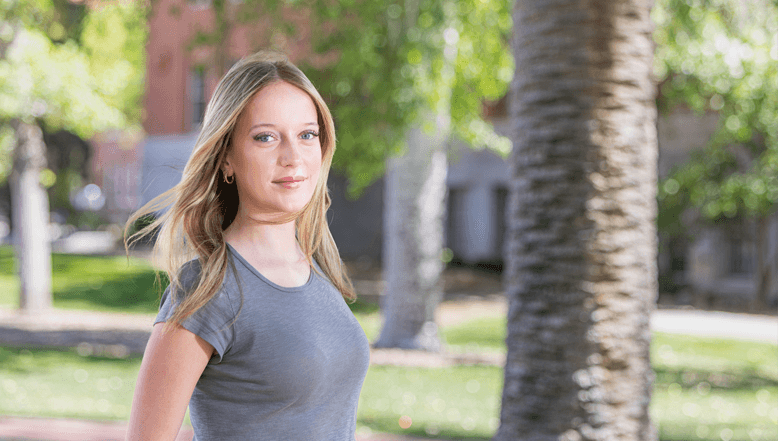 Student on the U of A campus